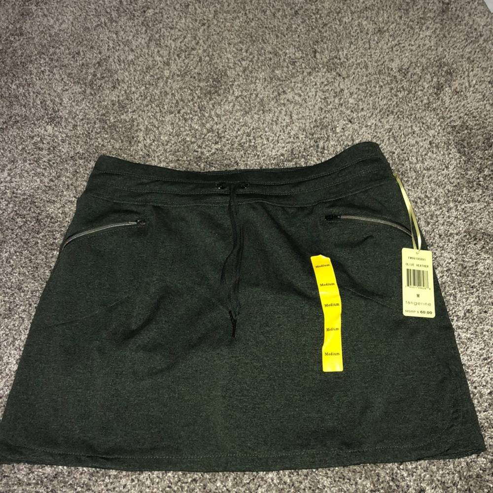Brand new golf or tennis skirt